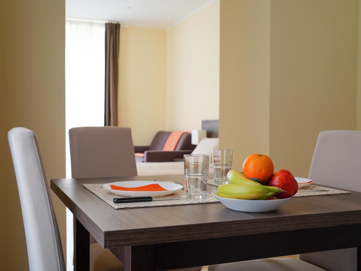 Adria Luxury Residence - Centro ตรีเอสเต ภายนอก รูปภาพ