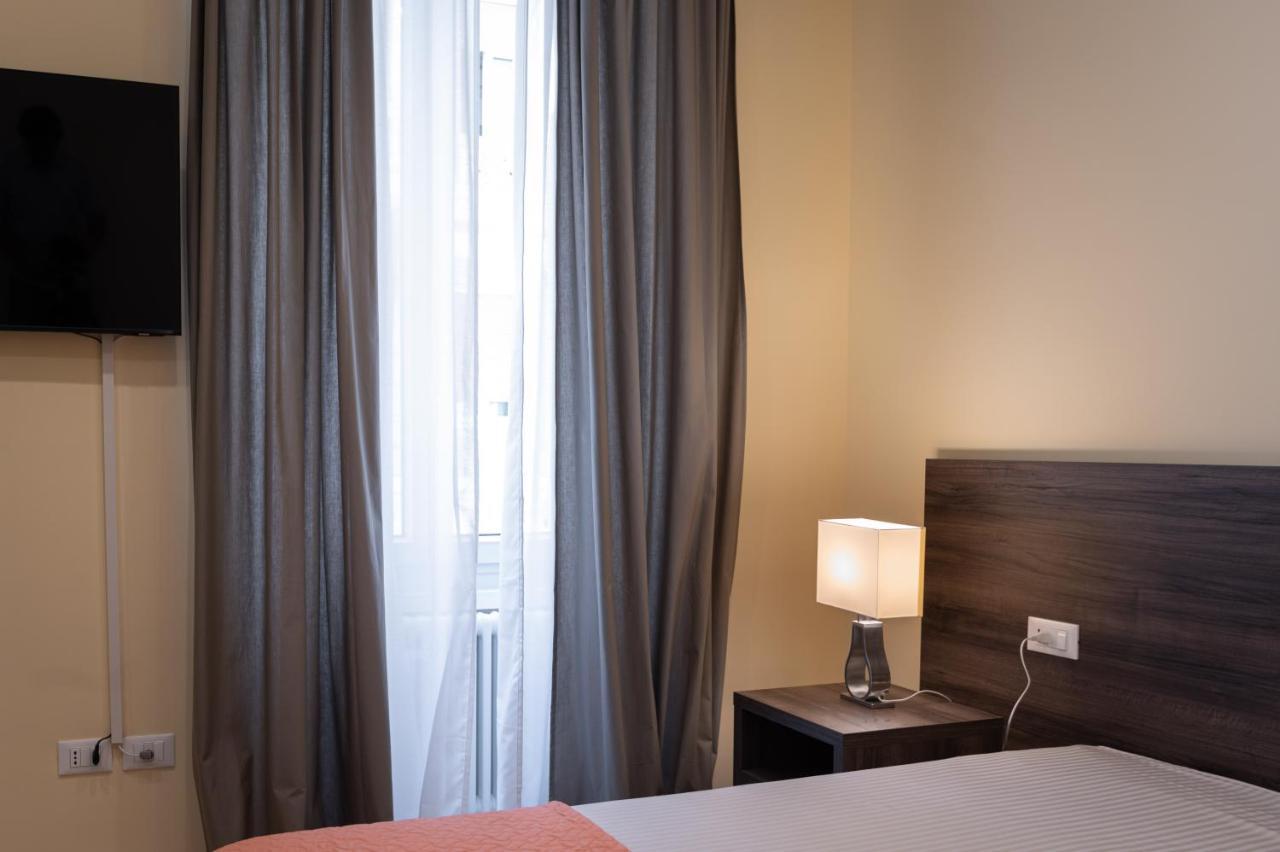Adria Luxury Residence - Centro ตรีเอสเต ภายนอก รูปภาพ