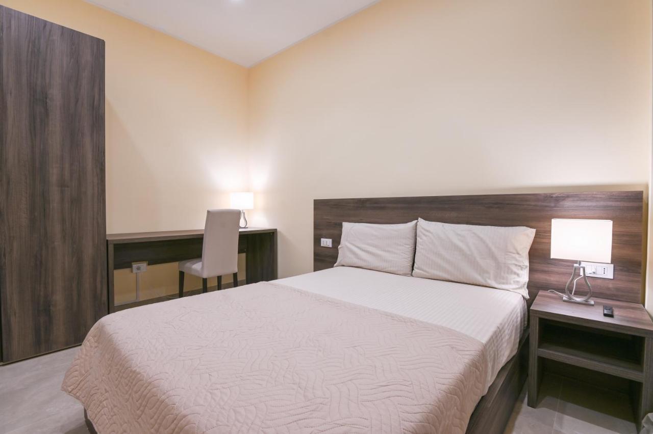 Adria Luxury Residence - Centro ตรีเอสเต ภายนอก รูปภาพ