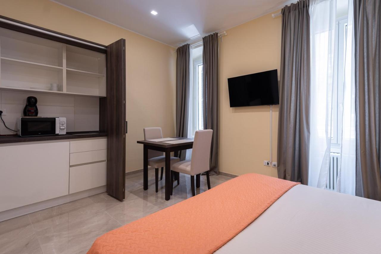 Adria Luxury Residence - Centro ตรีเอสเต ภายนอก รูปภาพ