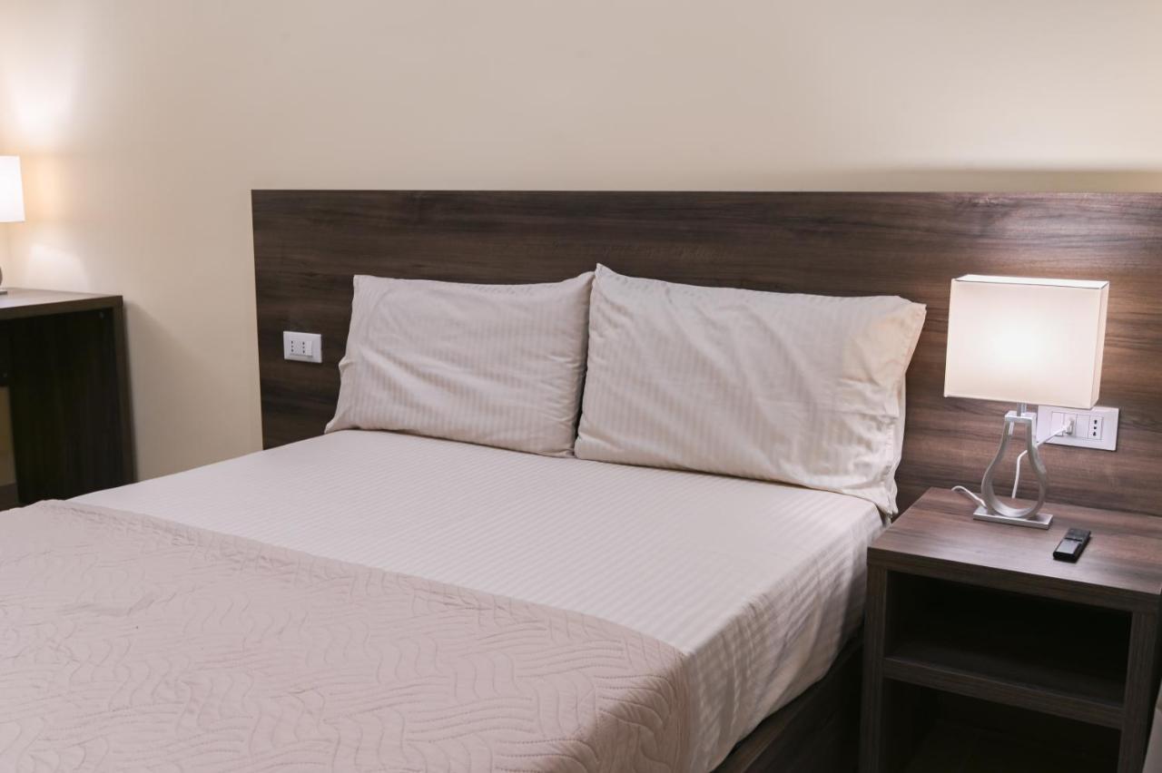Adria Luxury Residence - Centro ตรีเอสเต ภายนอก รูปภาพ